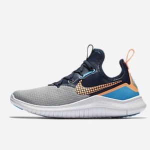 Nike Free TR 8 NEO (women’s)